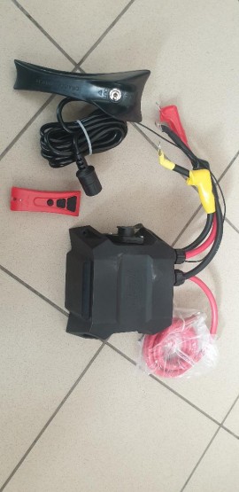 Cutie de comanda completa DRAGON WINCH la 12V sau 24V